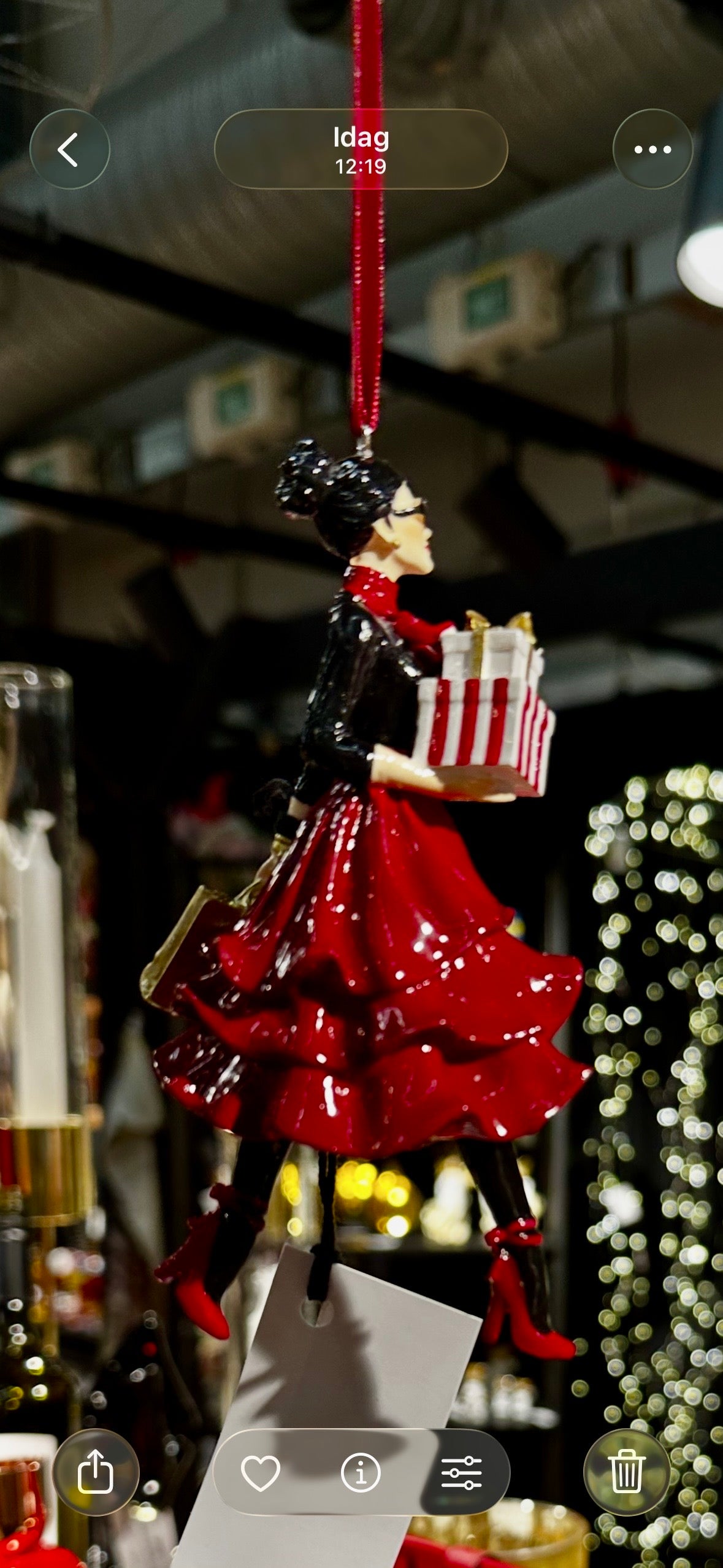 Ornament "Shopaholic 1"