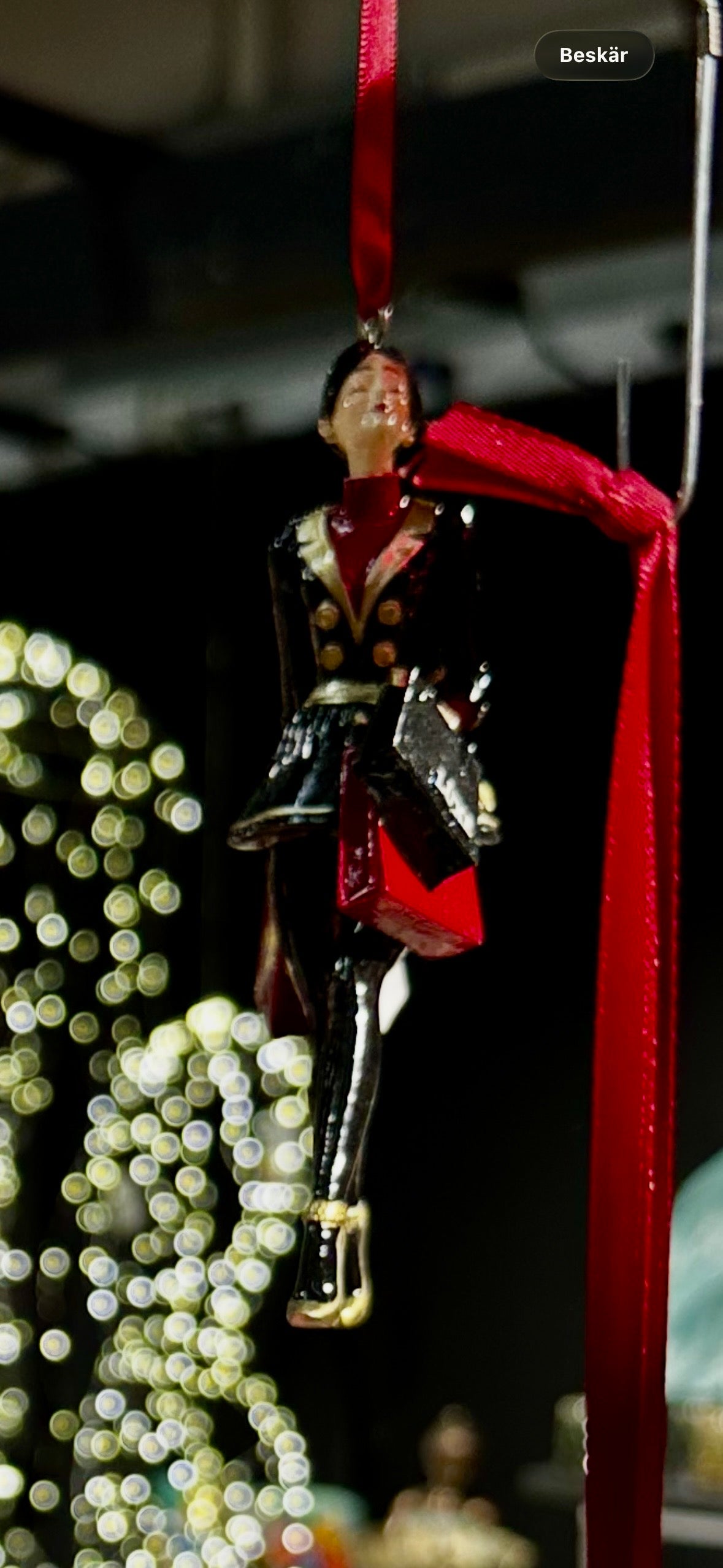 Ornament "Shopaholic 2"