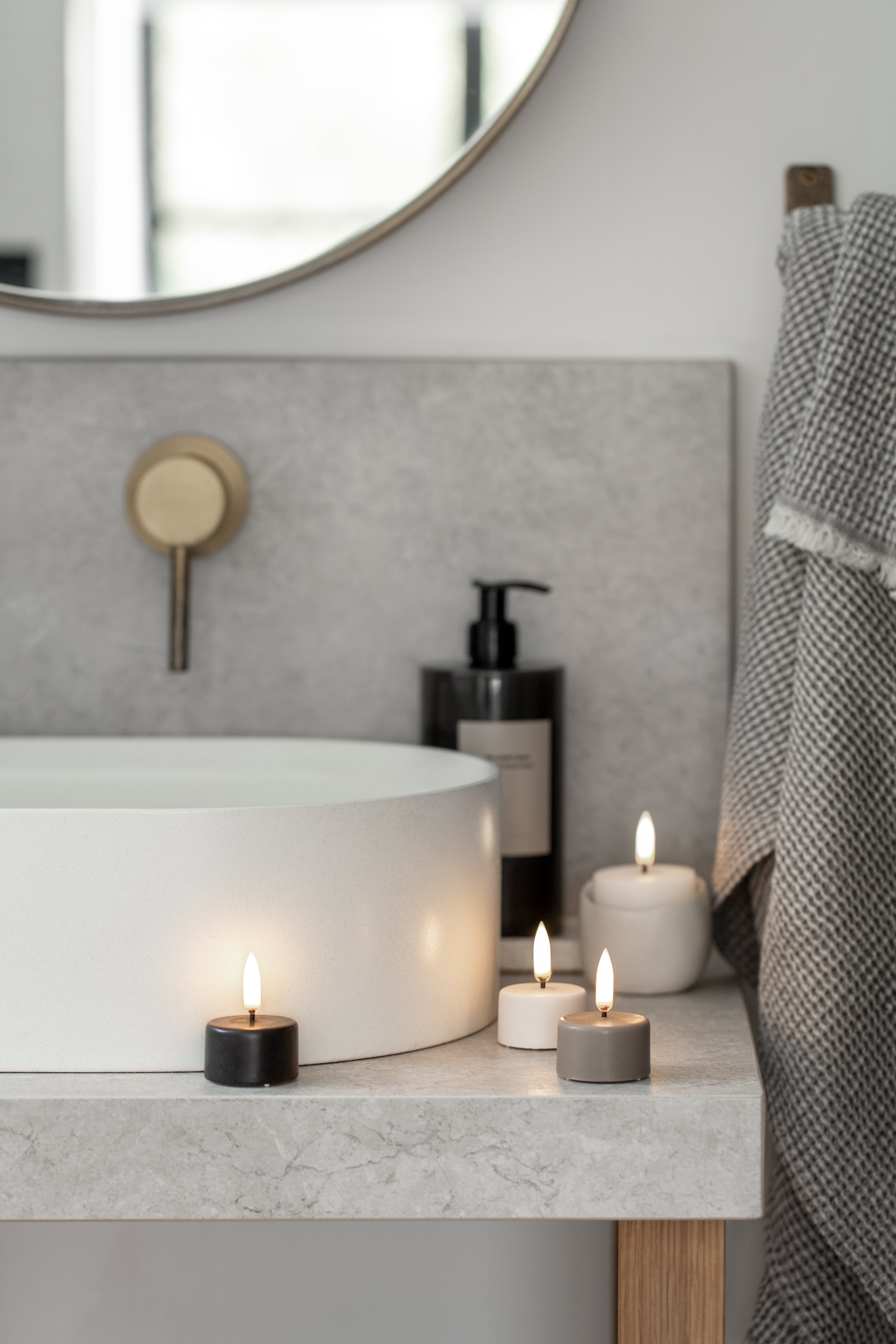 UYUNI LED Tealight Premium 120, white